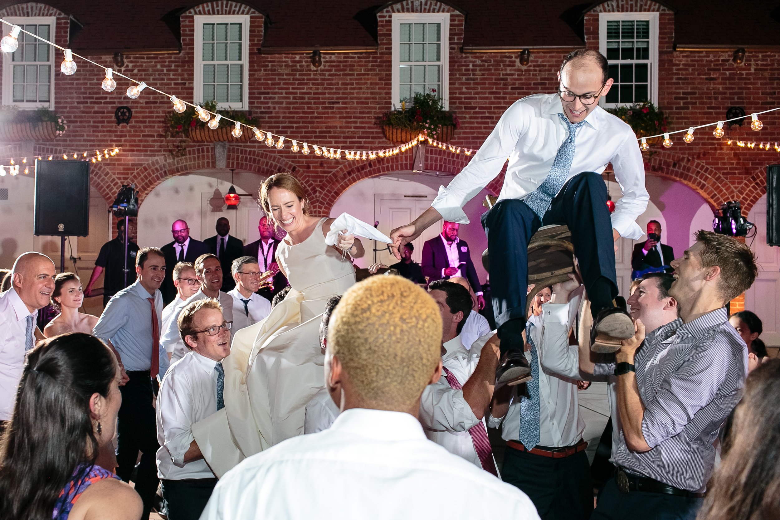 hora-at-cheekwood-wedding