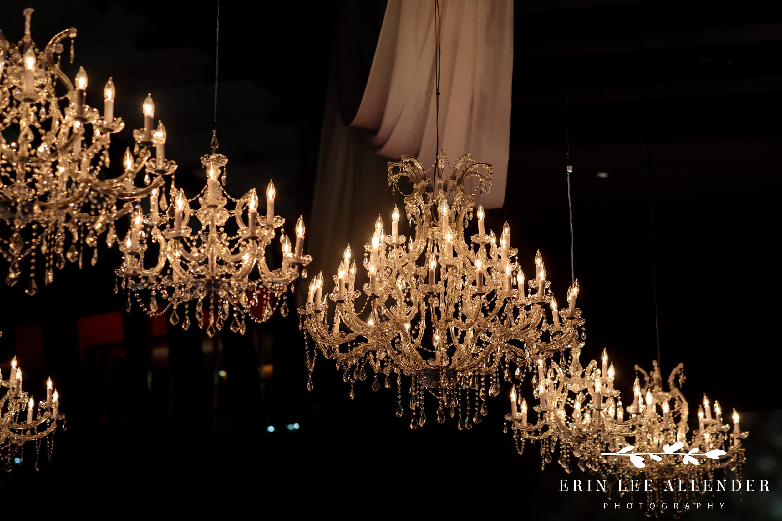 reception-chandeliers