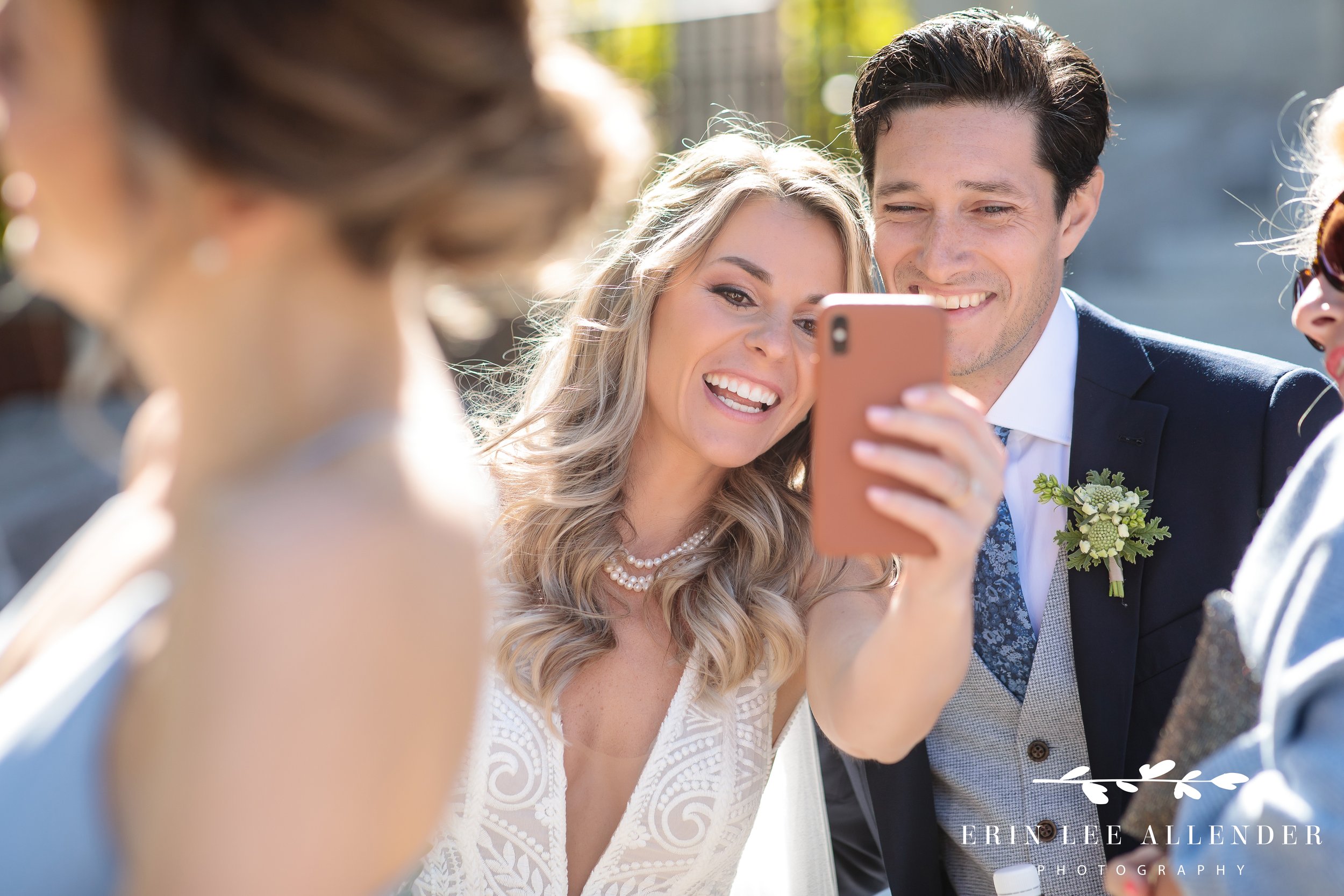 bride-groom-facetiming-dad