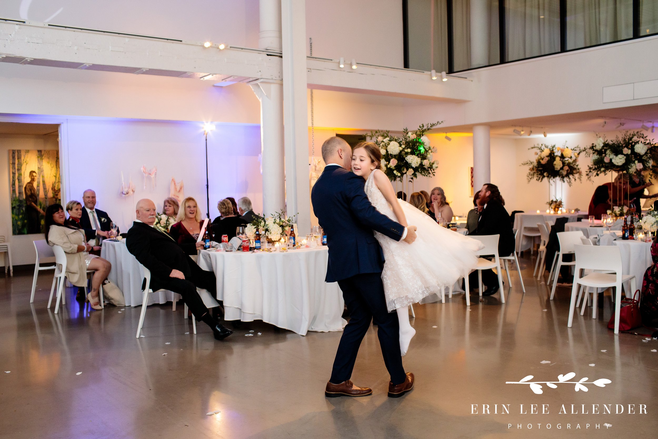 dad-flower-girl-dancing