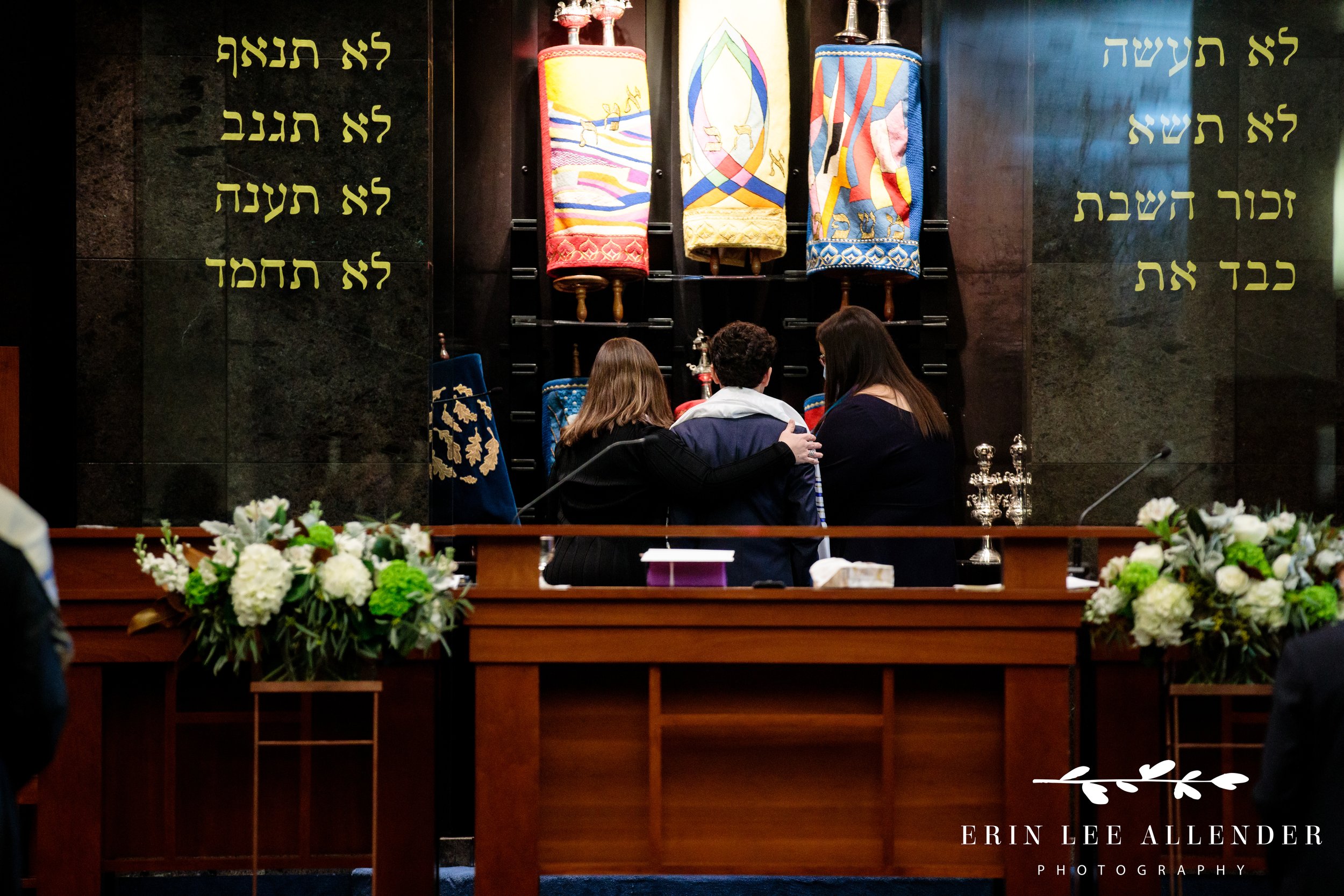 rabbi-blessing-mitzvah