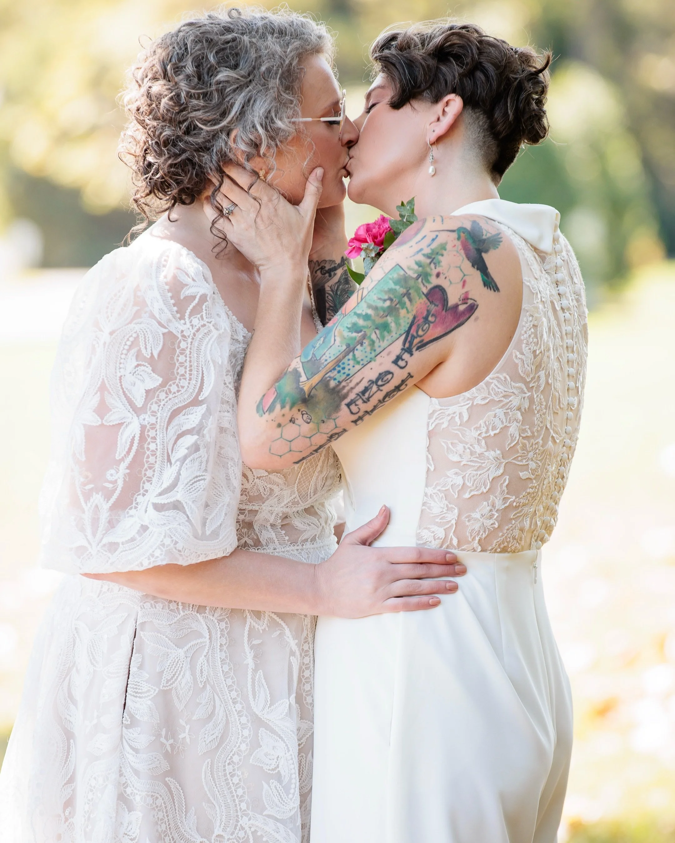 Reliving Allison and Bryn&rsquo;s first look at @sycamorefarmsevents. They were crying. I was crying. The video team was crying. The planning team was crying. So much crying. This is what love looks like &mdash; and it is absolutely beautiful.

Venue