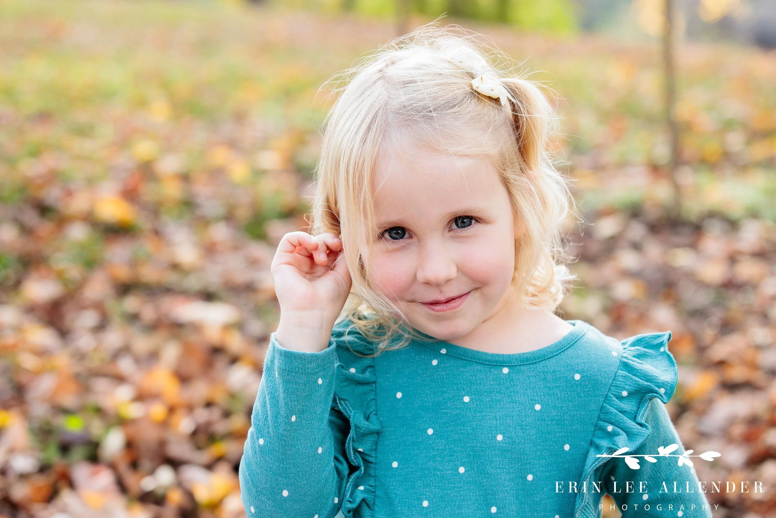 Nashville fall mini session — close-up portrait of a little girl at Ellington Agricultural Center
