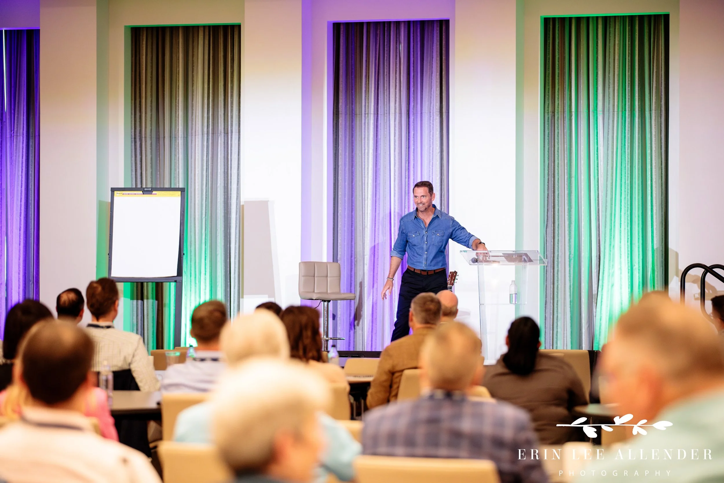 Nashville corporate event photographer — Jimmy Yeary leading a live songwriting session at CBIZ Nashville Summit