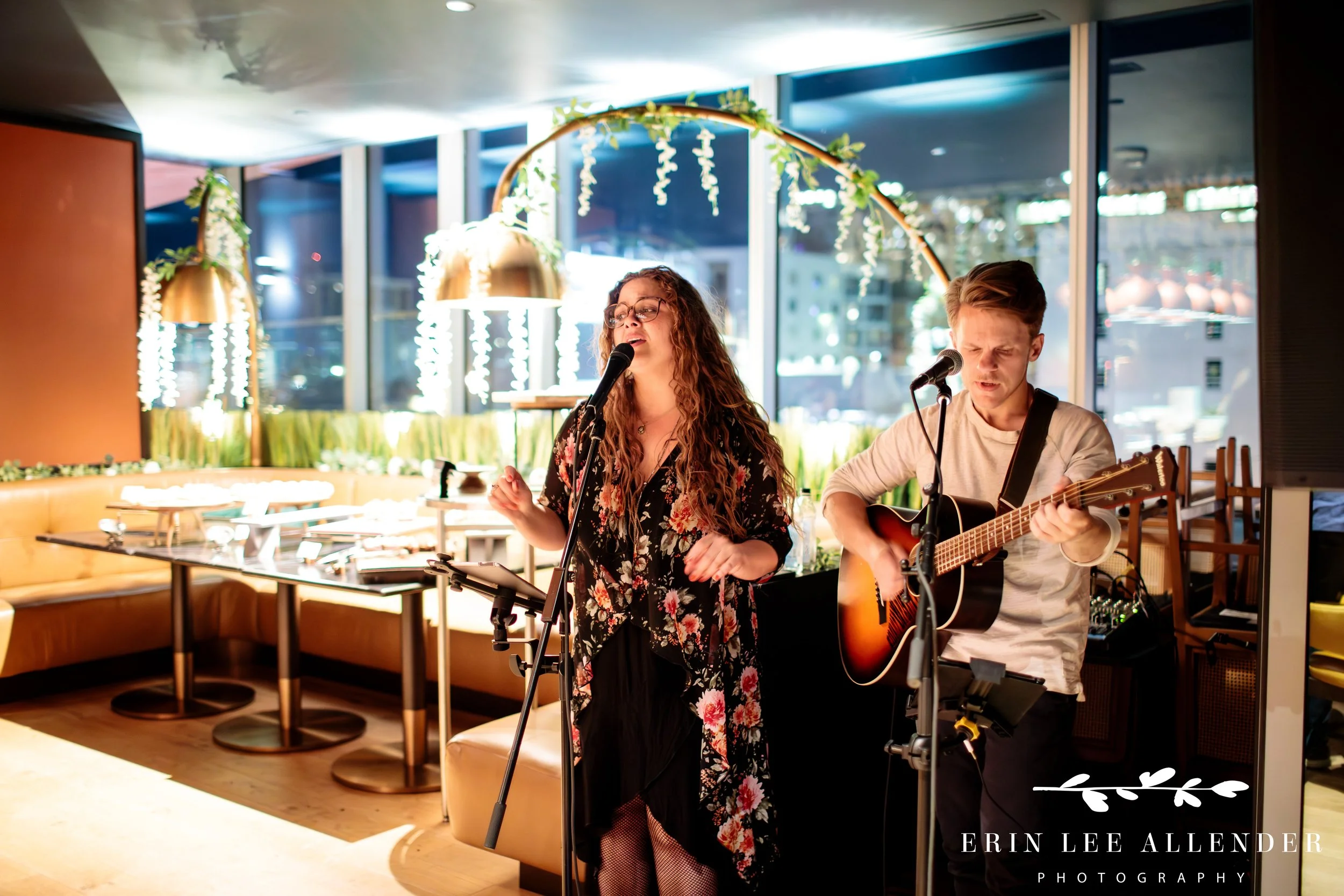 Nashville conference photographer — live music entertainment at CBIZ Nashville Summit welcome reception at The Conrad