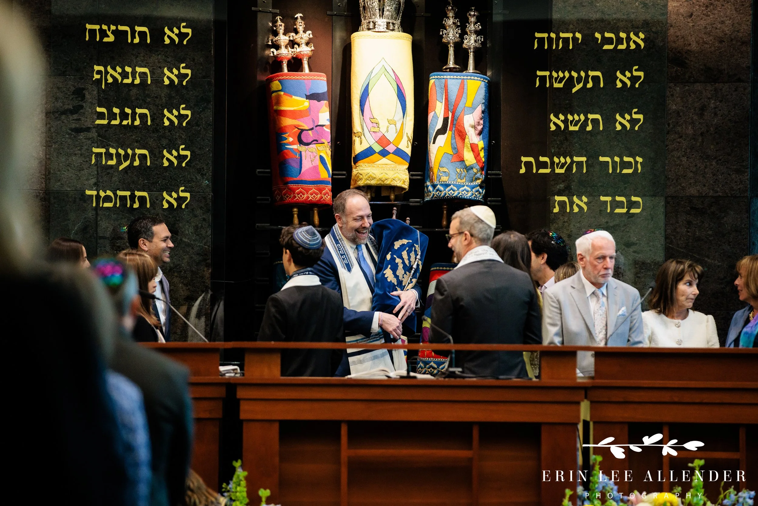 Rabbi removing Torah from ark