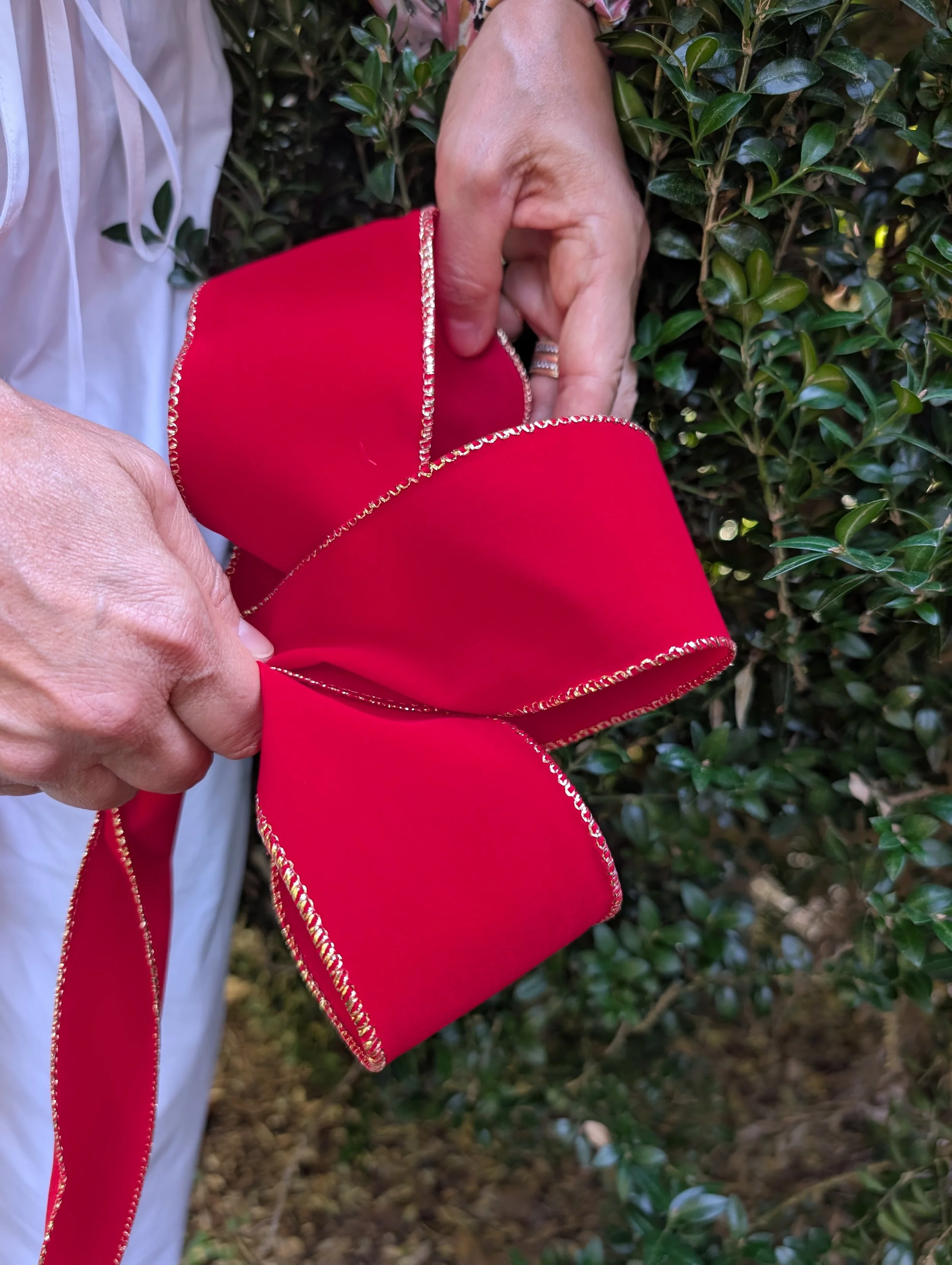 Holiday Bow Workshop