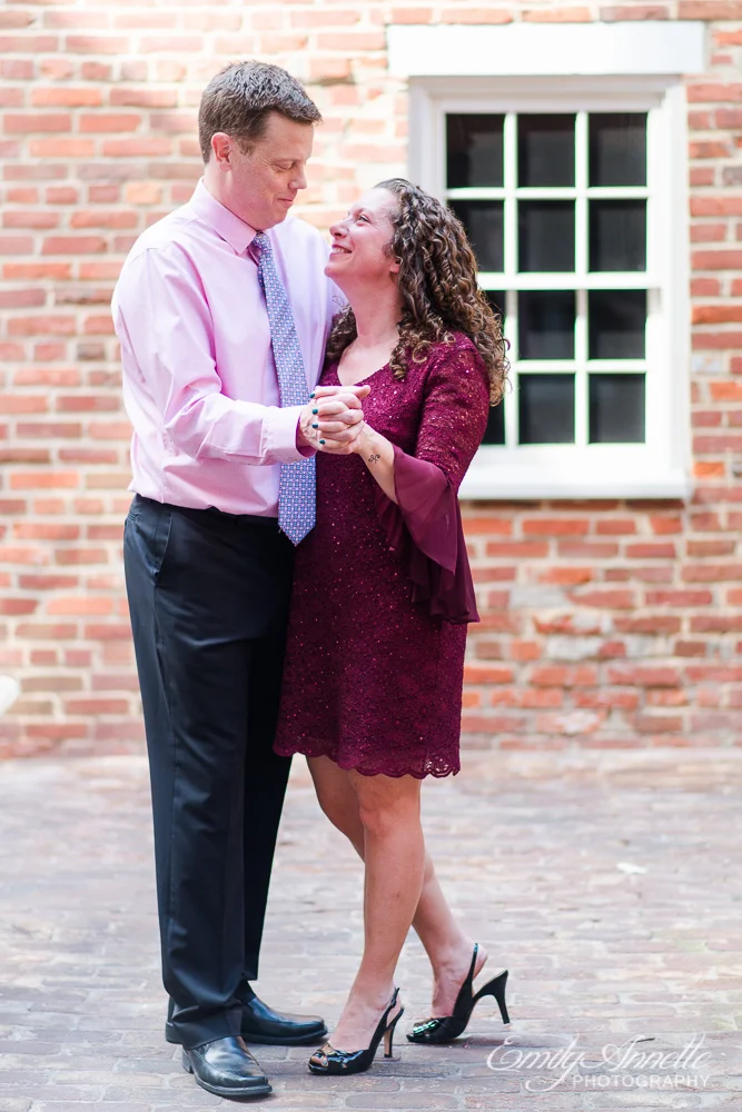 Emily-Annette-Photography-Elizabeth-Aaron-Elopement-Wedding-Alexandria-Virginia-09.jpg