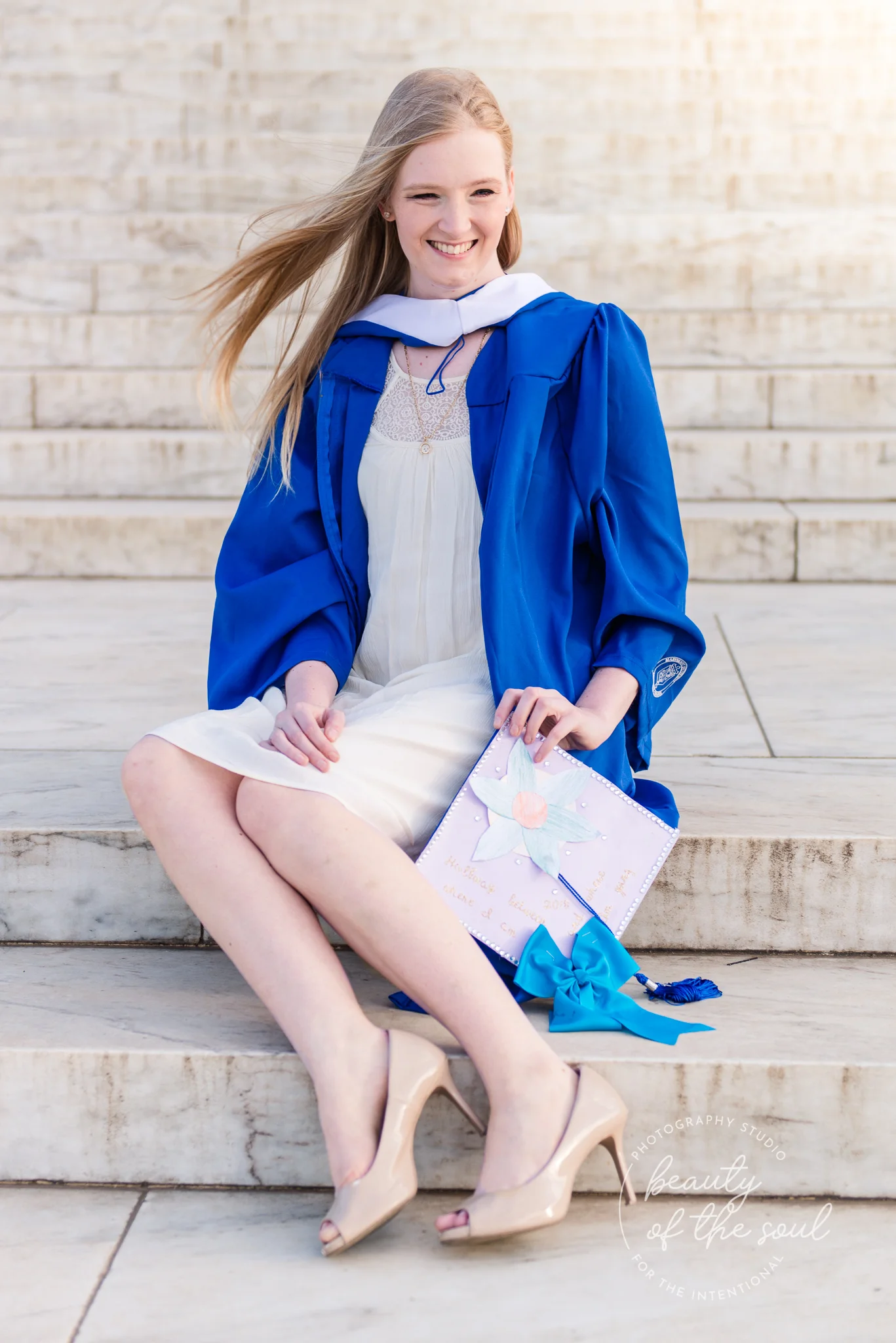 Jefferson Memorial Graduation Session Washington, DC Becca from
