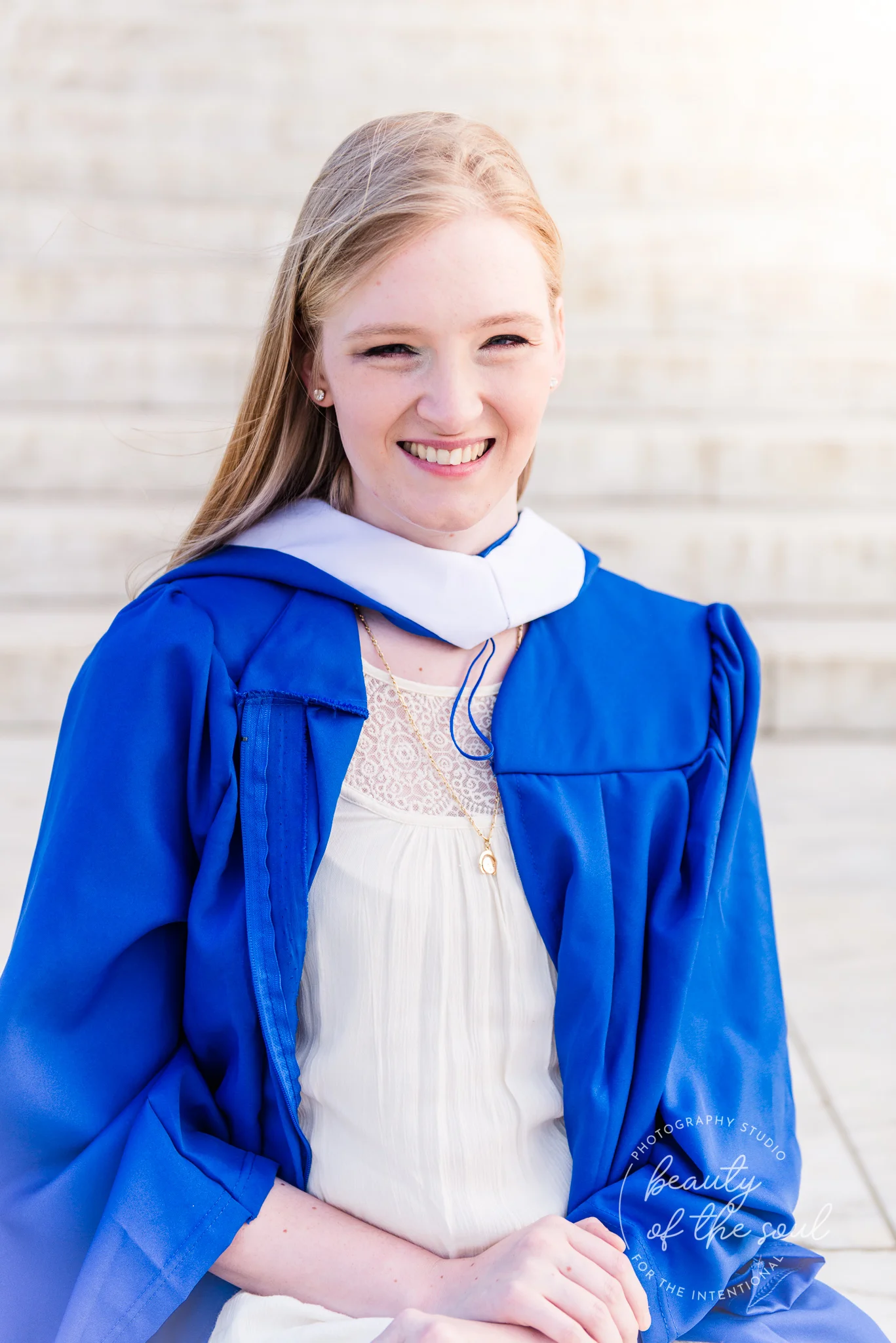 Jefferson Memorial Graduation Session Washington, DC Becca from