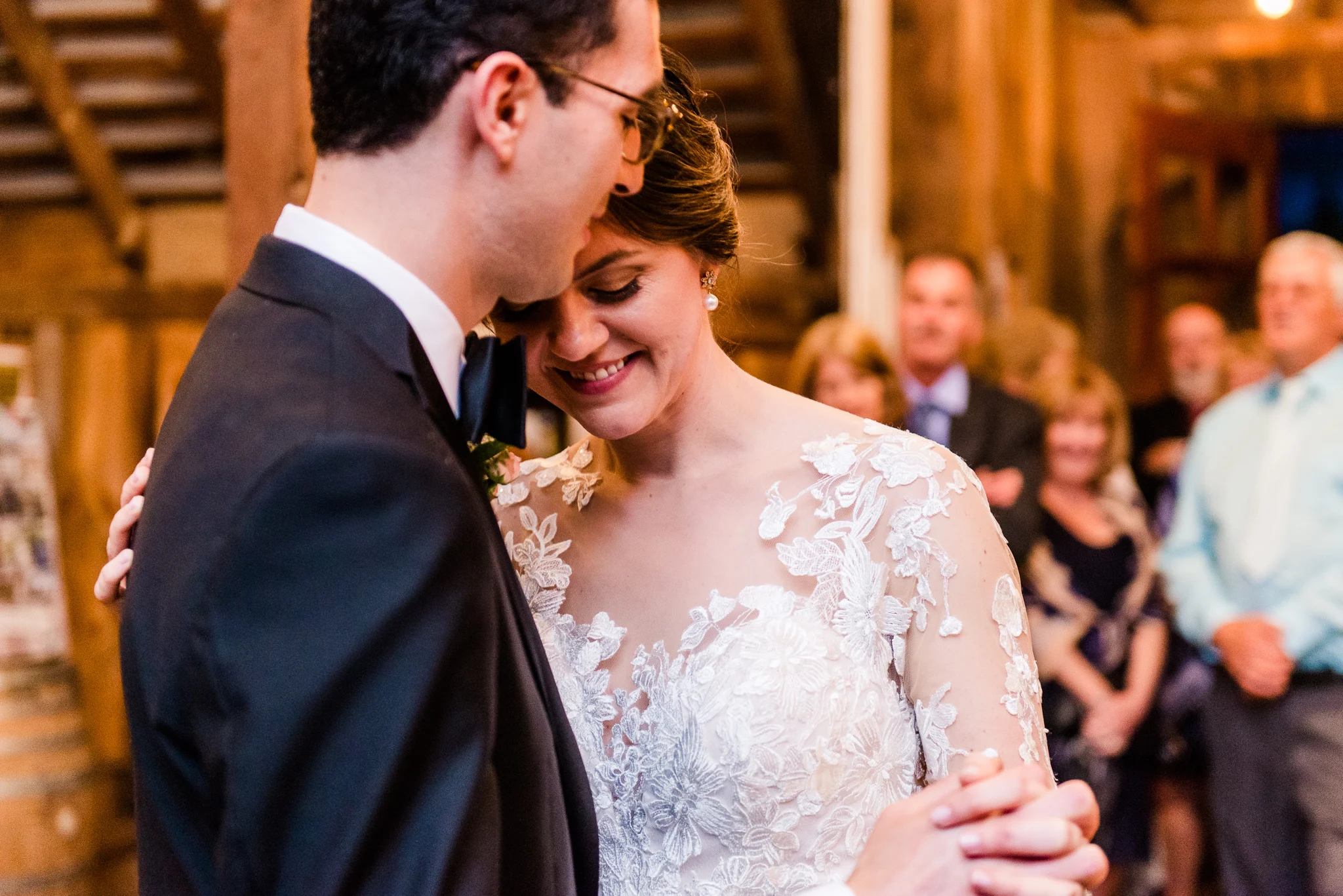 beauty-of-the-soul-studio-chapel-immaculate-conception-barns-hamilton-station-vineyard-leesburg-northern-virginia-wedding-katherine-alexander-77.jpg