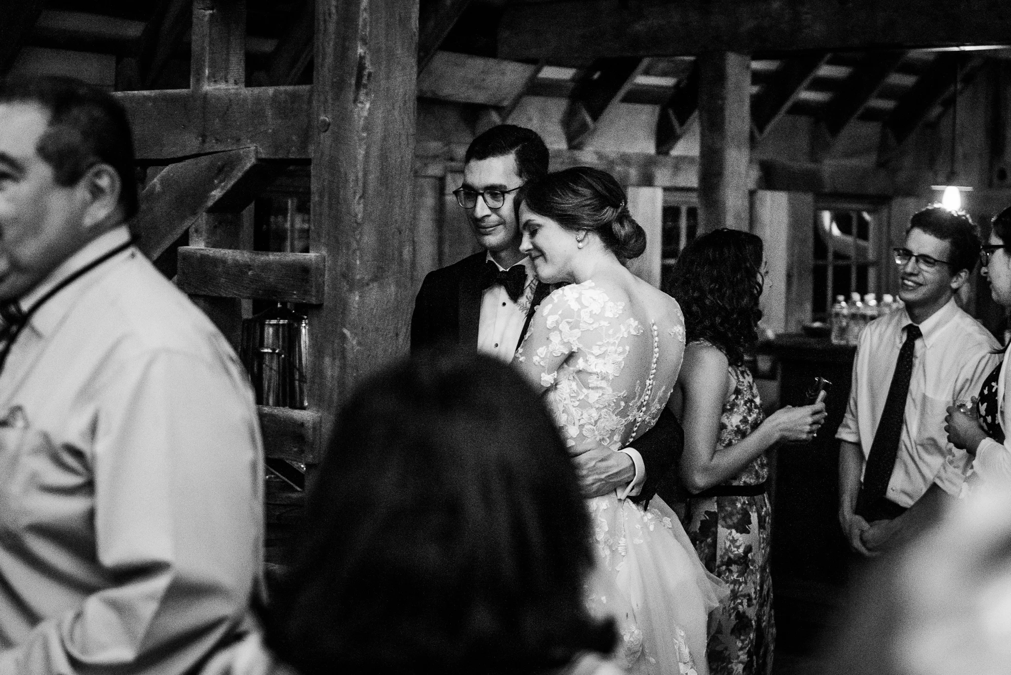 beauty-of-the-soul-studio-chapel-immaculate-conception-barns-hamilton-station-vineyard-leesburg-northern-virginia-wedding-katherine-alexander-95.jpg