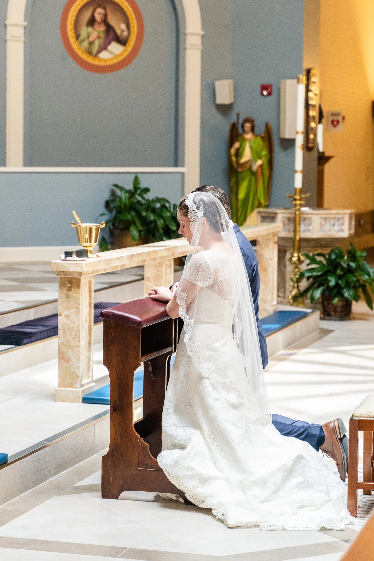 Intimate Catholic Wedding at St Veronica Catholic Church Chantilly