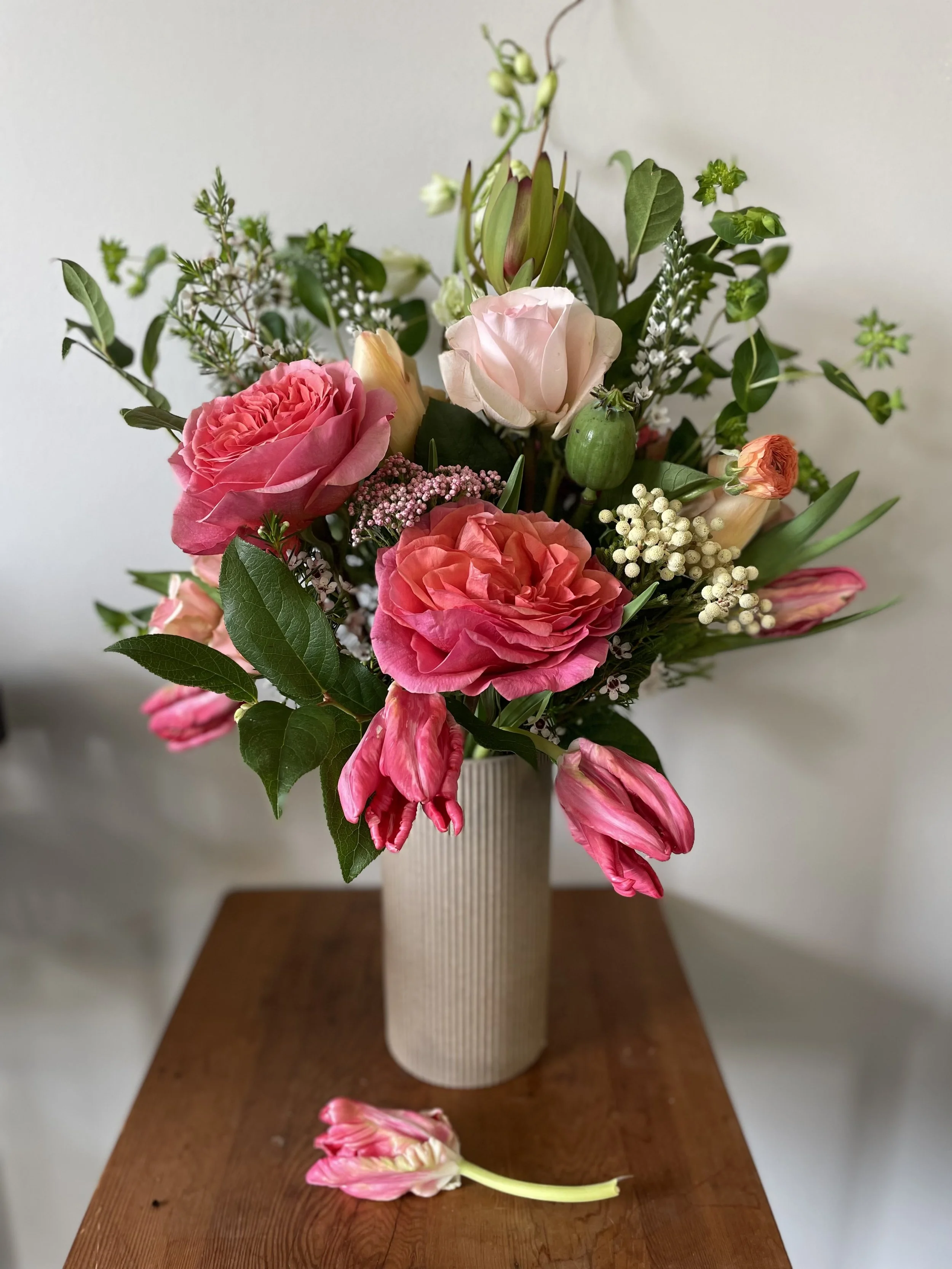 mothers-day-floral-bouquets-clayton-floral-vt.jpg