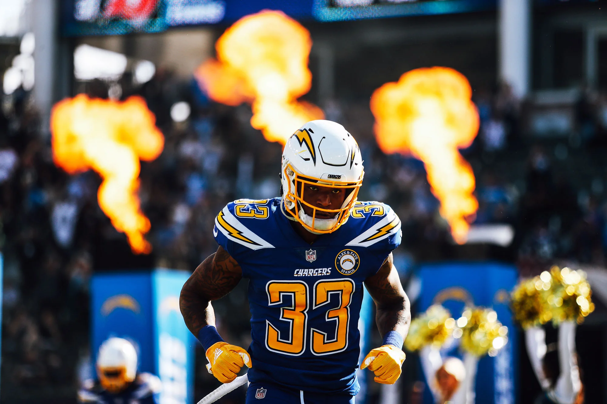 JGNFL112518chargers085-2.jpg