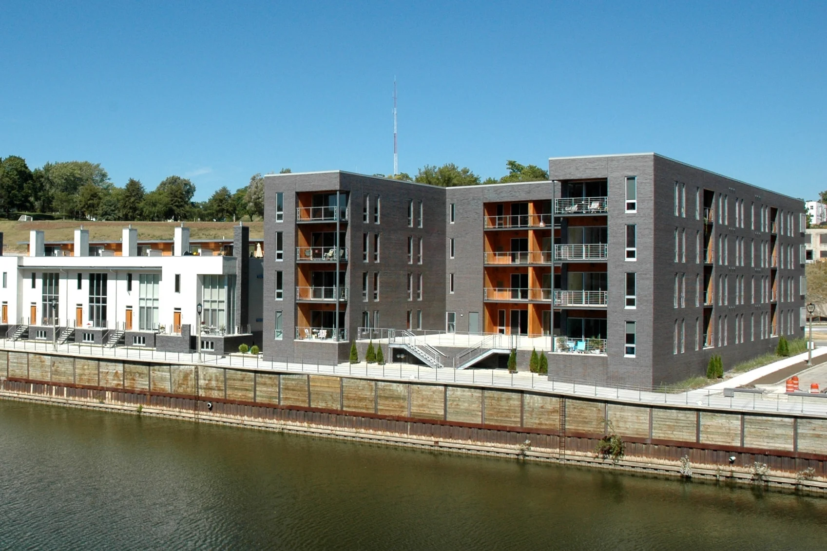 RIVERCOURT Vetter Denk Architects