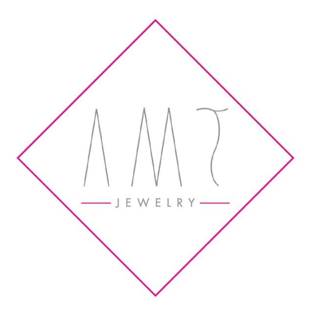 New Year New Logo! Change is good and I find it so refreshing to make my busy life simpler with clean and concise design throughout my life.⠀
Friends any tips? Share below your thoughts !⠀
.⠀
.⠀
.⠀
#amtjewelry #amtjewelrydesign #newYearNewYou #Chicag