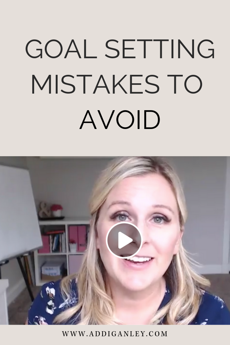 Tired of setting blogging goals that you don’t achieve? Check out the top 3 goal setting mistakes you need to avoid in order to start making your dreams your reality.