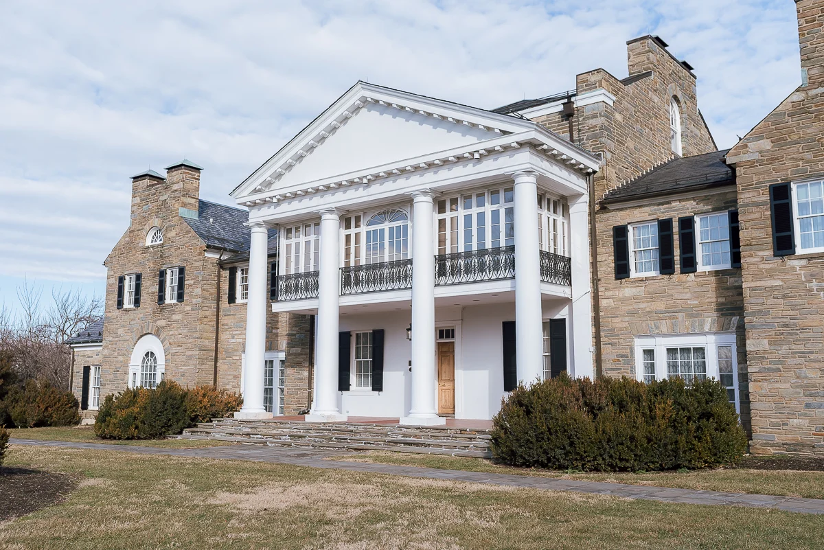 MD-Engagement-Rockville-Glenview-Mansion-Lab-Cafe-11.jpg