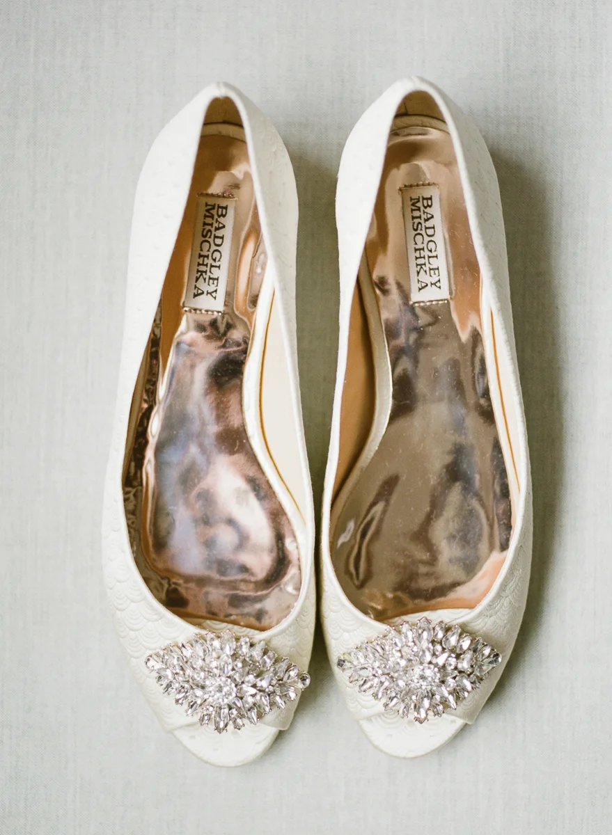 DC-Fall-Wedding-Fathom-Gallery-Bride-Details-8.jpg