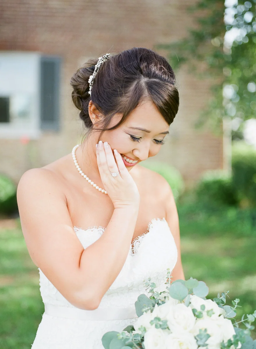 MD-Walkers-Overlook-Wedding-Bride-Get-Ready-71.jpg