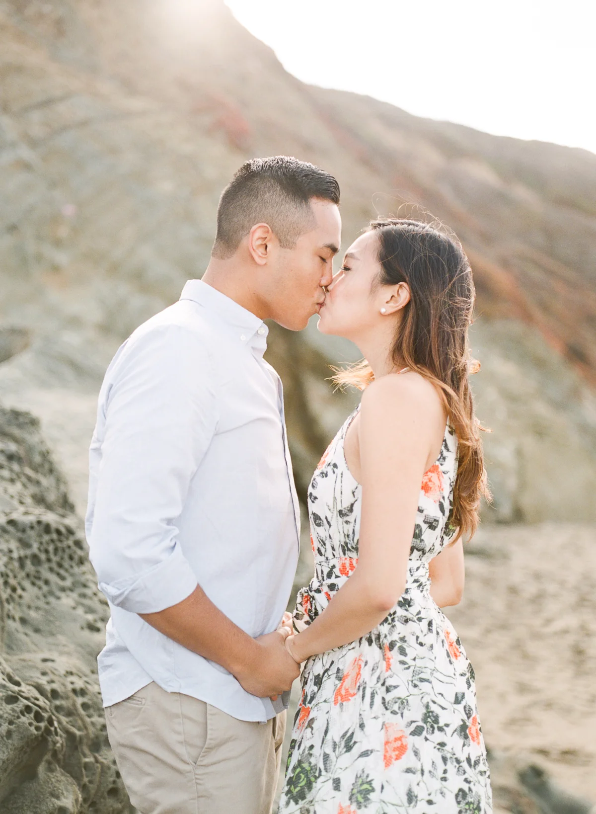 CA-San-Francisco-Golden-Gate-Bridge-Engagement-Baker-Beach-10.jpg