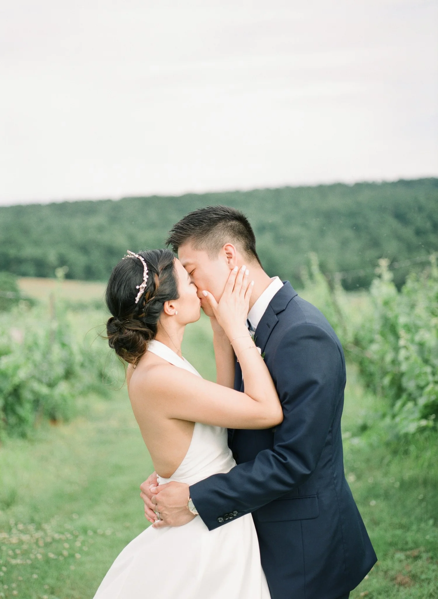 VA-Breaux-Vineyards-Summer-Wedding-Dusty-Blue-68.jpg