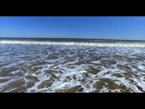 Big ocean waves on a sunny day