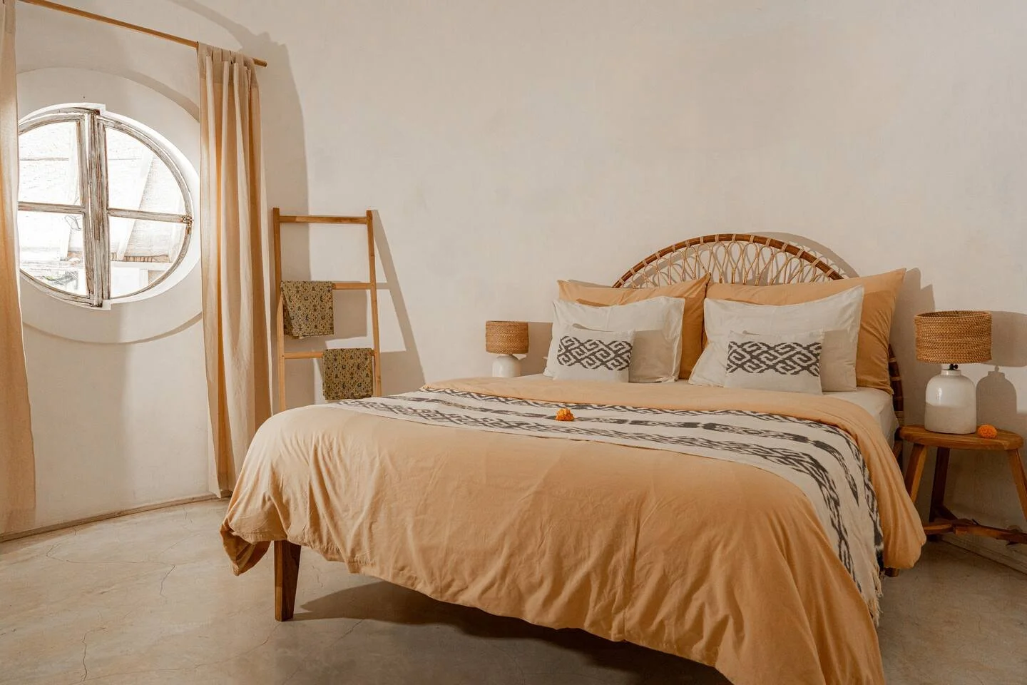 Pachamama GIli Air Villa Bedroom 3.jpeg