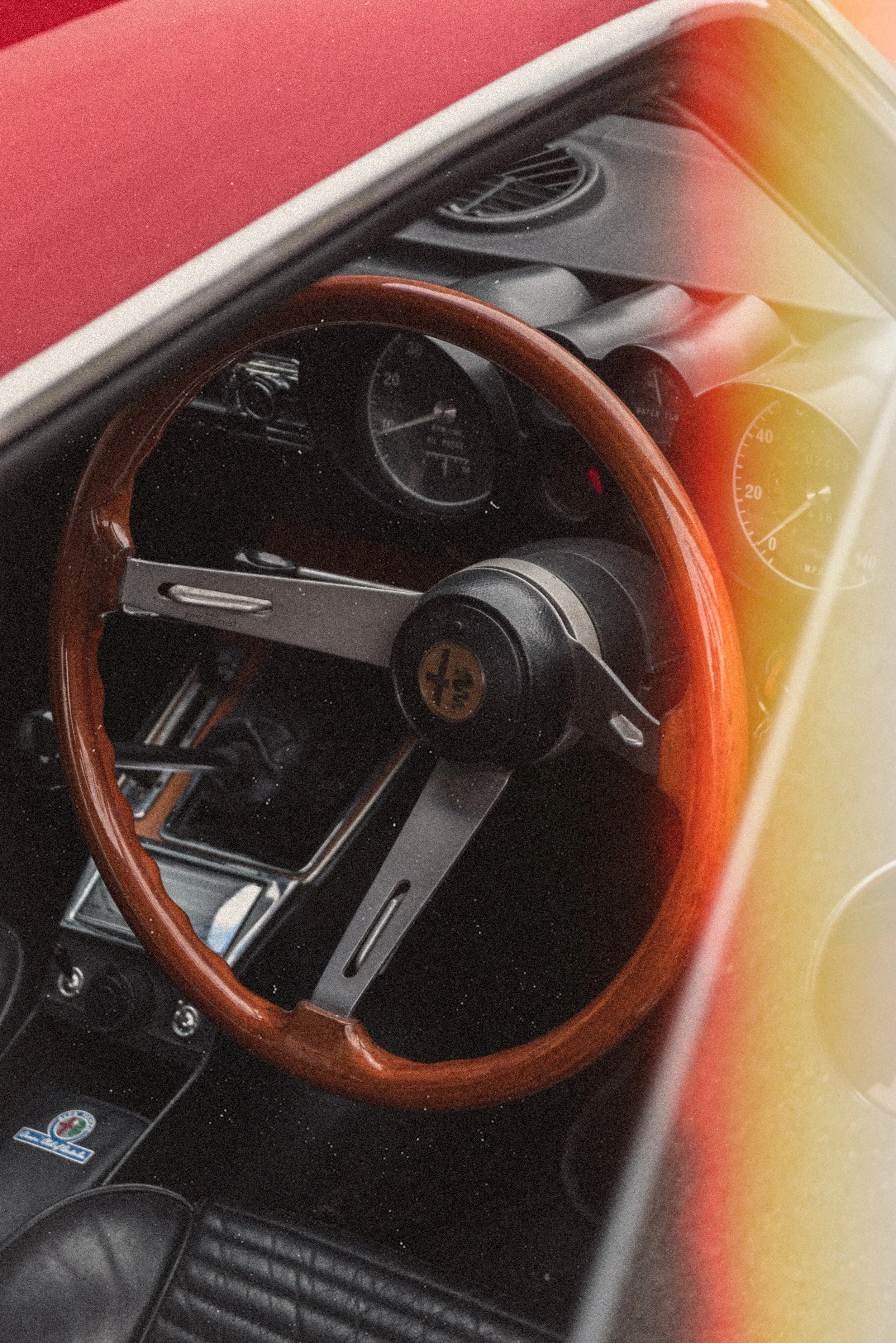 alfa interior.jpg