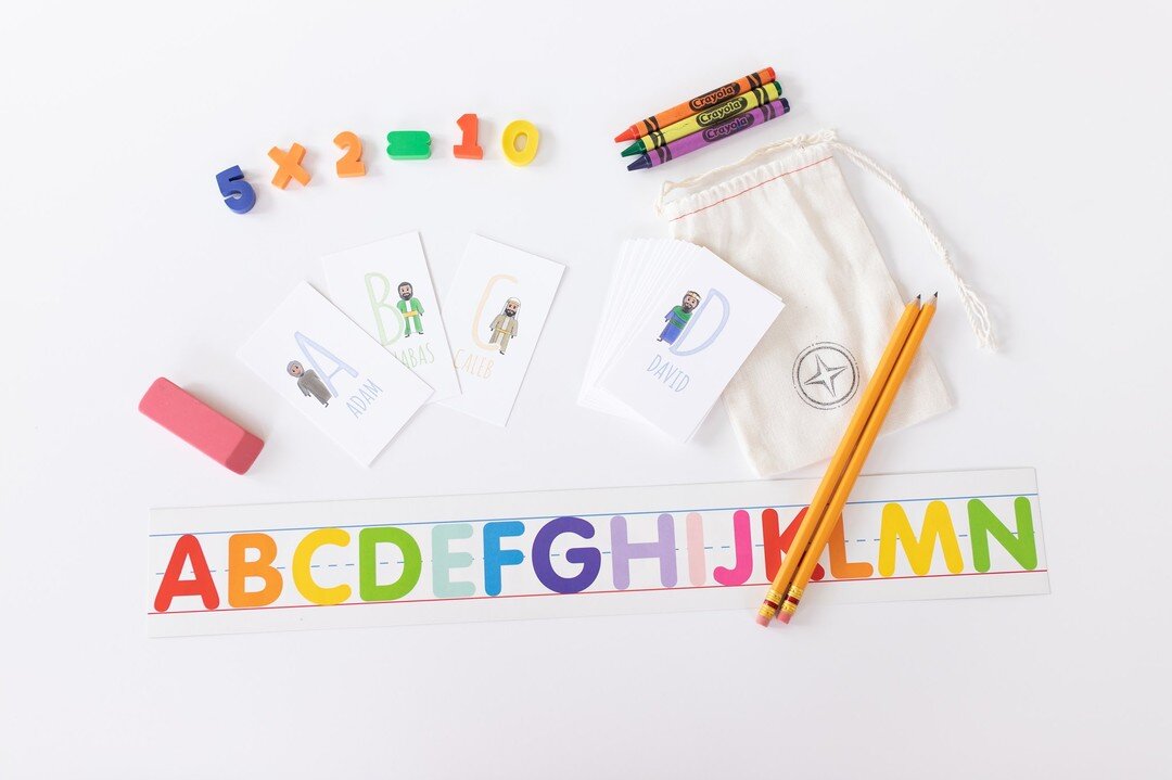 LAUNCH DAY: our Generations: ABC 🔤 cards now in Mini (business card) size! 

Take these beautiful flashcards along in the car 🚗, laminate them easily at home 🏠 to be indestructible and washable 🧼 for little hands, or buy two sets to make your own