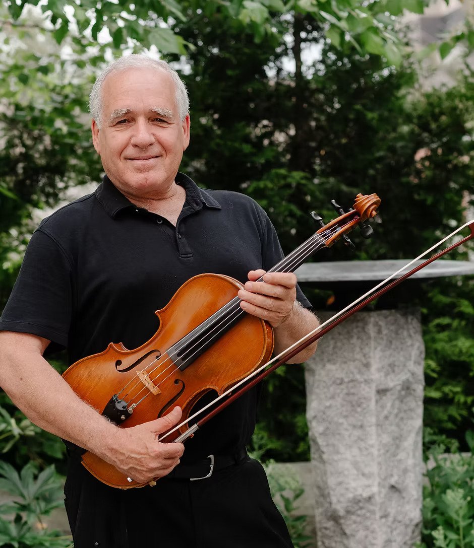 Dani Rimoni, viola