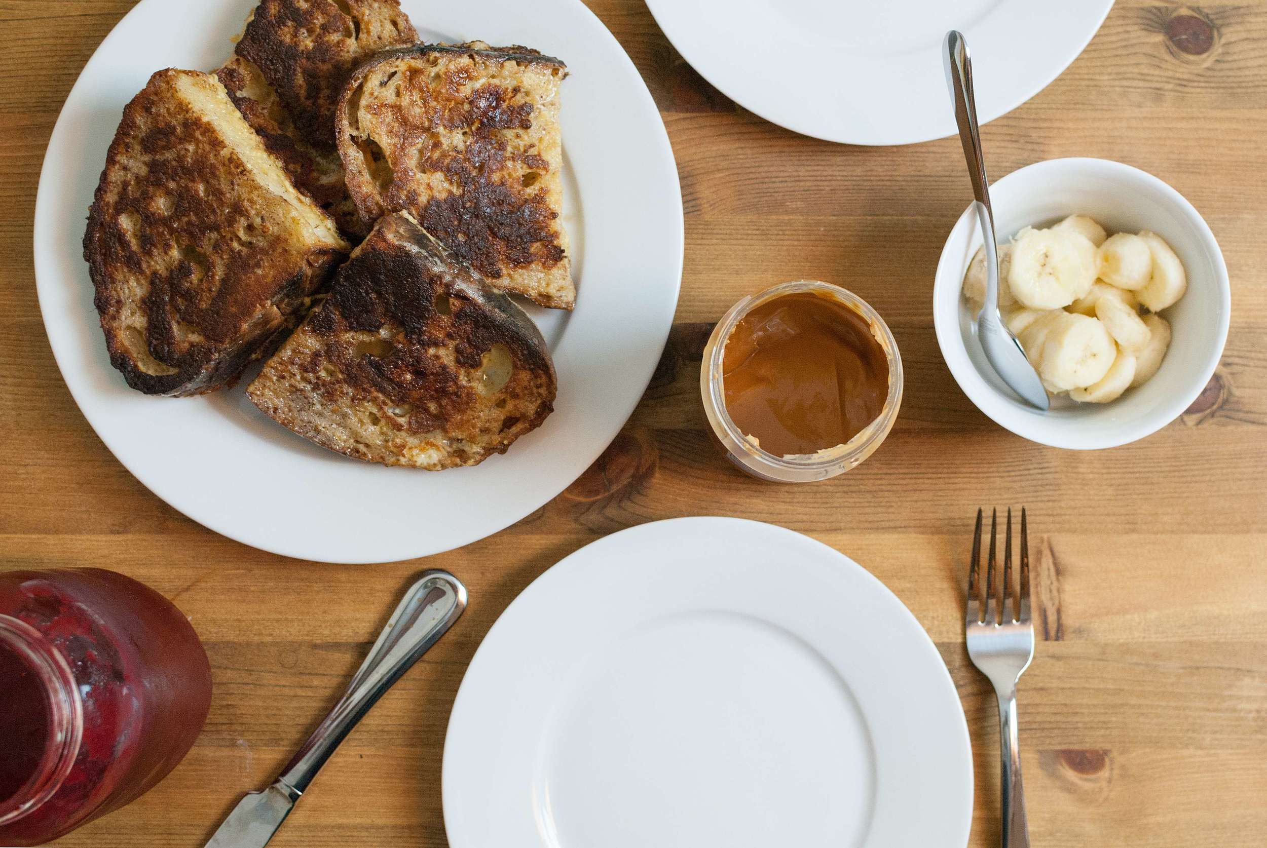 peanut-butter-and-jelly-french-toast-02
