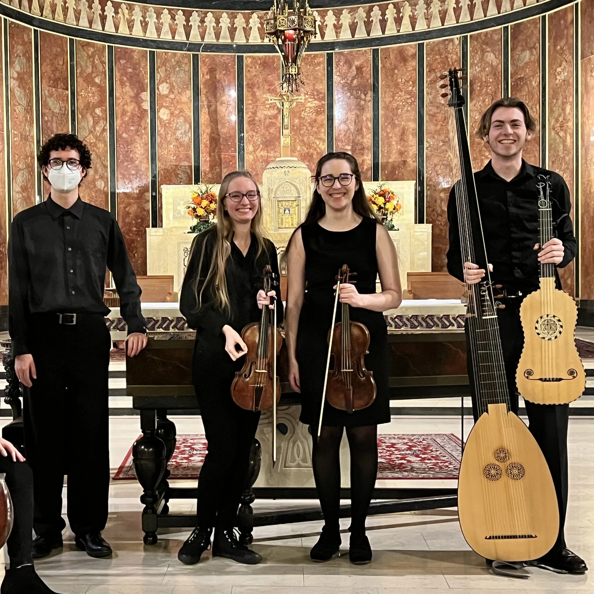 Nik Divall's Fall 2022 Theorbo Outings