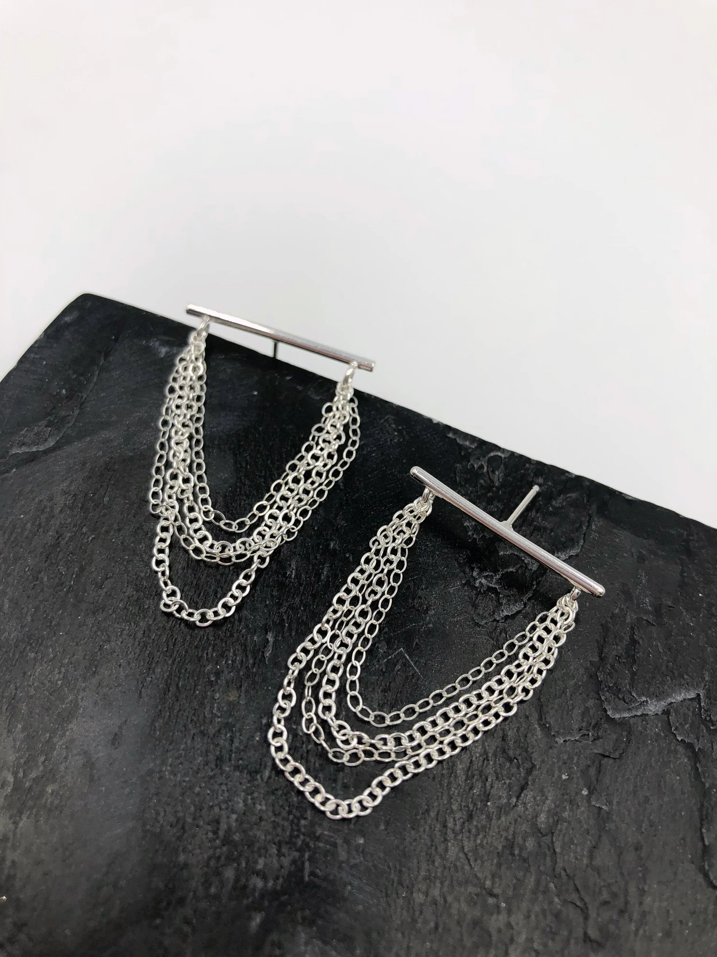 Waterfall Post Earrings Item #: E2005 Size: Top Bar- 1”; Chain Drop- 1.5” Wholesale Price: $19 Suggested Retail: $38