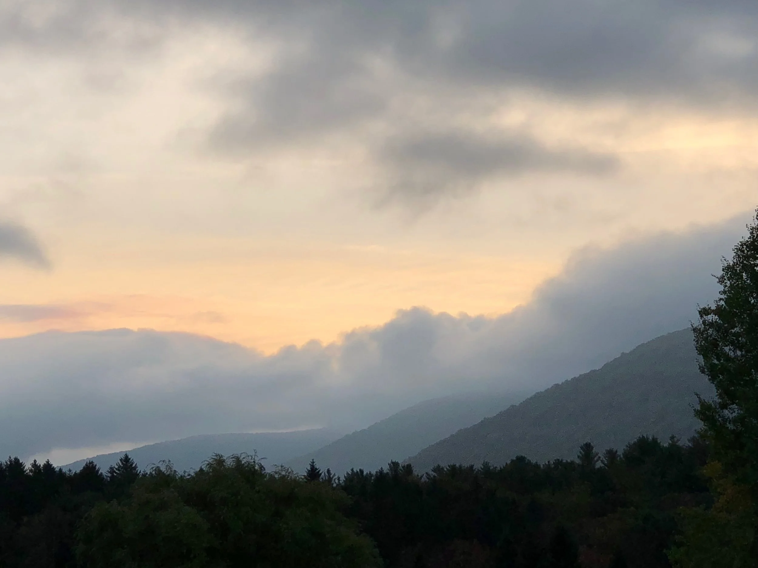 Misty+Mountains+Vista+Roxbury.jpg