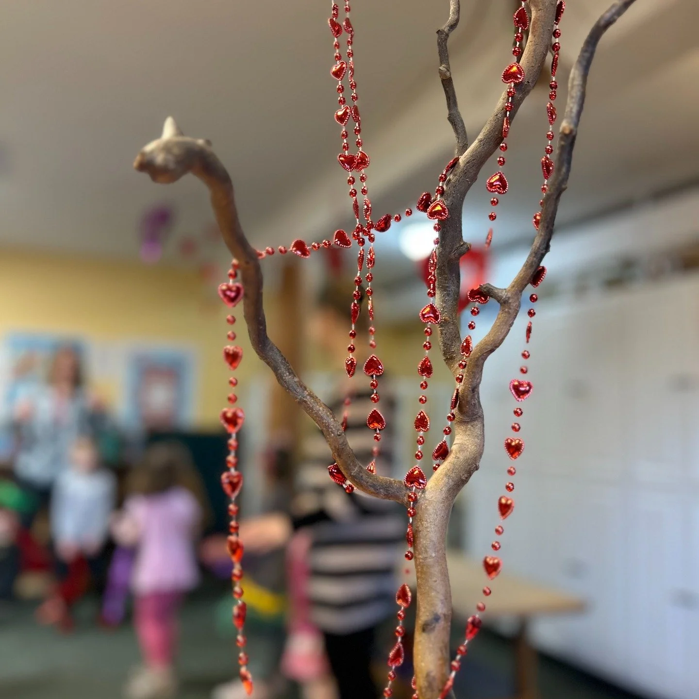 Valentine's Day!! Our students had a beautiful week of dancing, playing, painting hearts, and exchanging valentines #pinelake