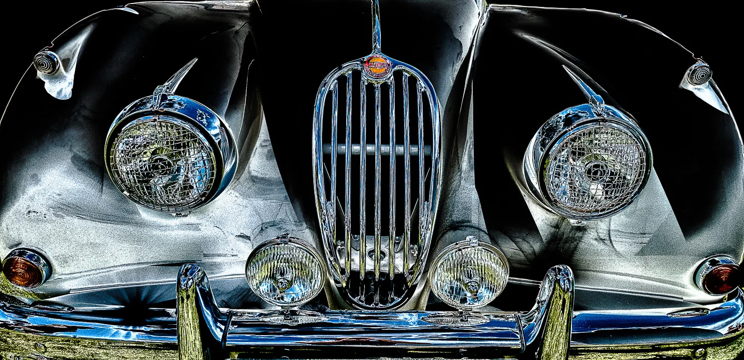 Jaguar Grill.jpg