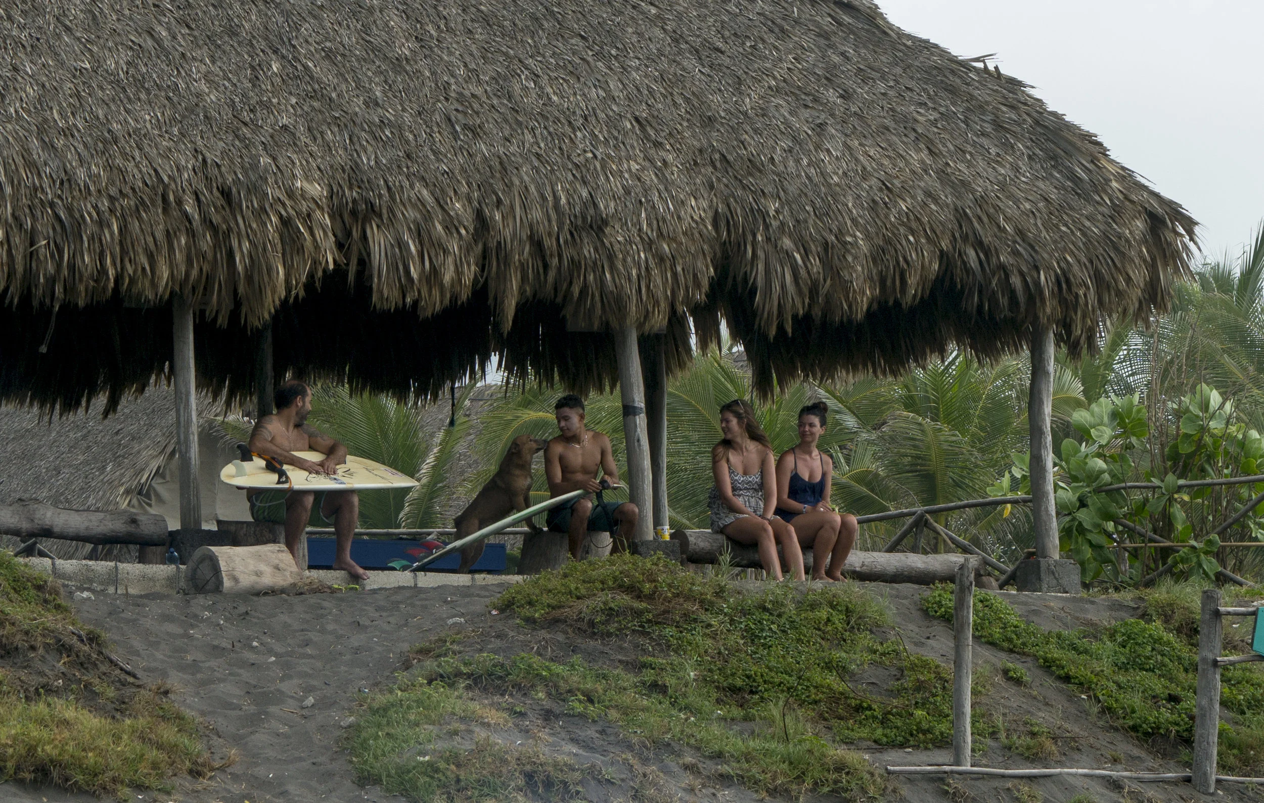 Rancho afuera .jpg