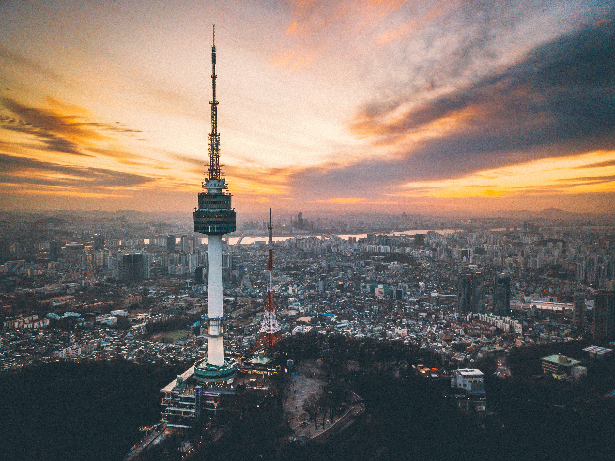 Sunset with N Seoul Tower 