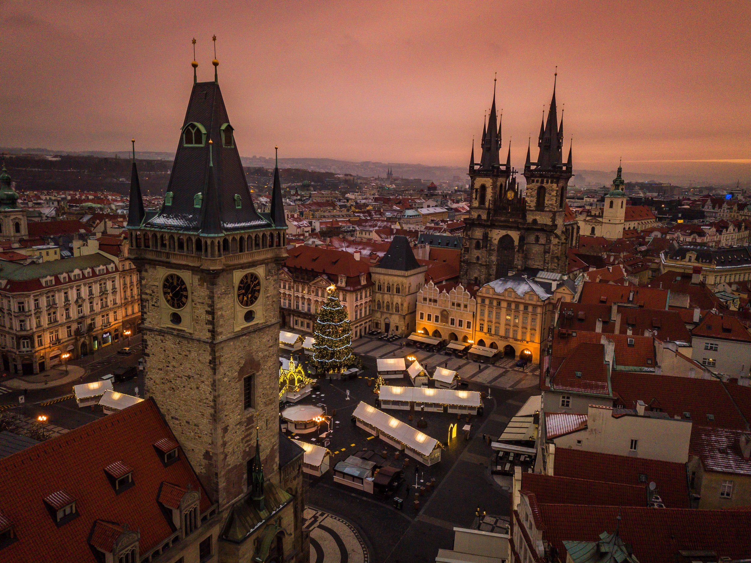 Prague Old Town square.jpg