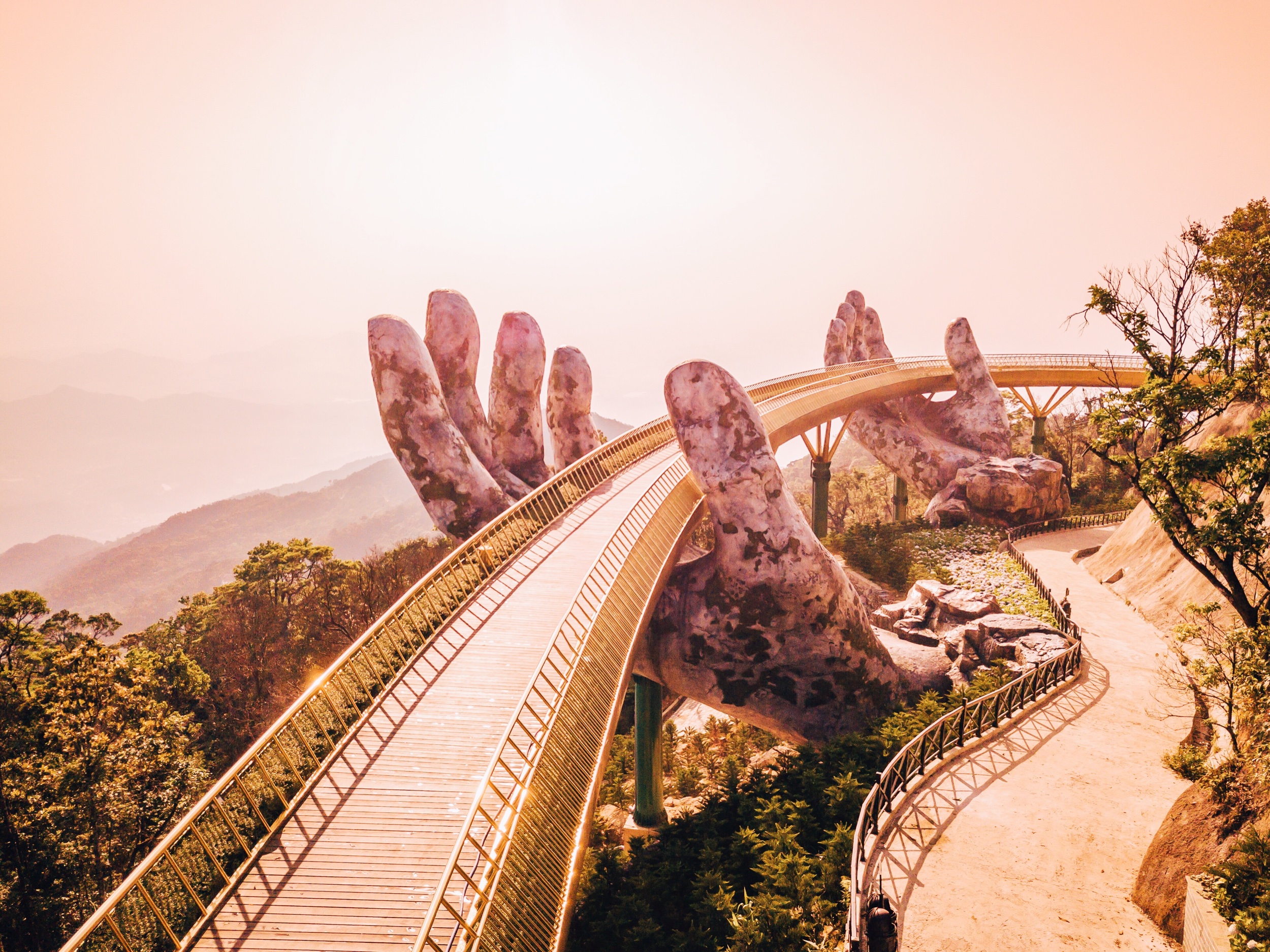 Hands of God, Golden Bridge, Cầu Vàng, Da Nang