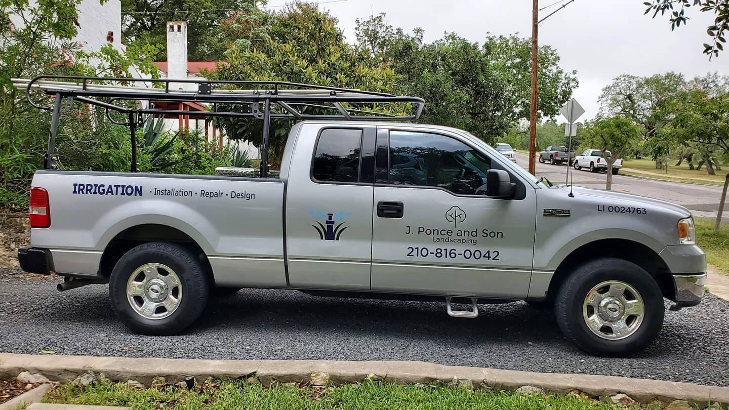 Be on the lookout 👀 for our new irrigation truck! We are licensed to handle all your sprinkler needs with installations, repairs and design consultations.💧
.
.
.
.
#irrigation #sprinklers #irrigationrepair #irrigationsystem