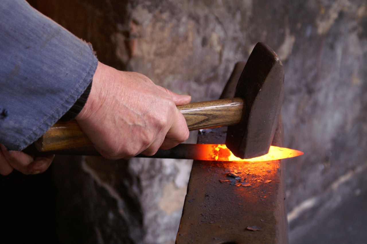 craftsman-forge-glow-35860.jpg