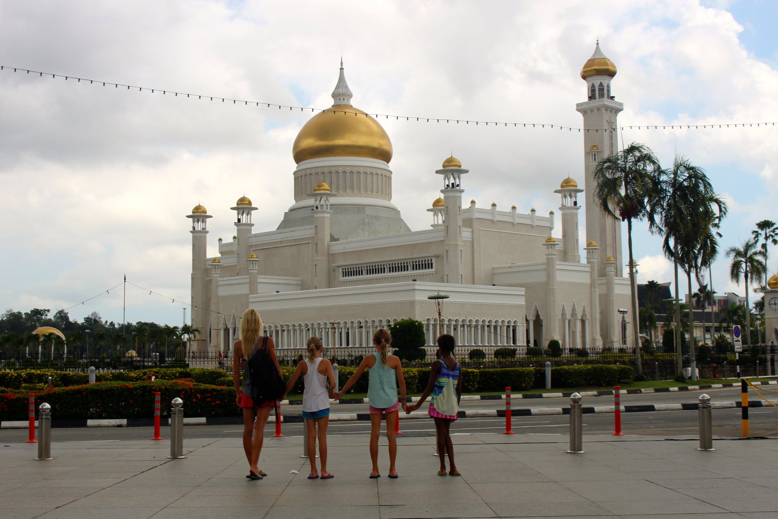 During our brief time in Brunei, we visited the Omar Ali Saifuddien Mosque. The mosque is often considered as one of the most beautiful mosques in the Asia Pacific, is a place of worship for the Muslim community, and a major historical site and a famous tourist attraction of Brunei. The mosque is named after Omar Ali Saifudden, the 28th Sultan of Brunei. 