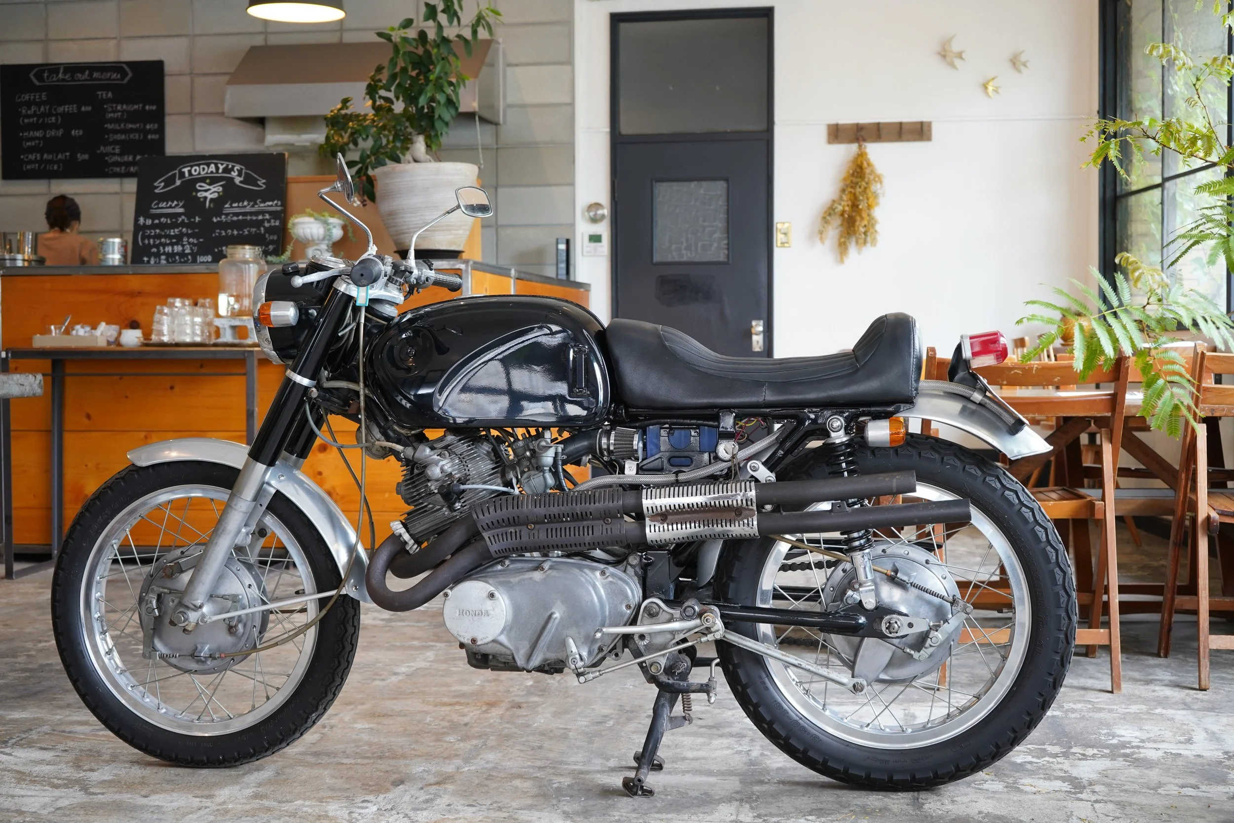 1961 HONDA CB72