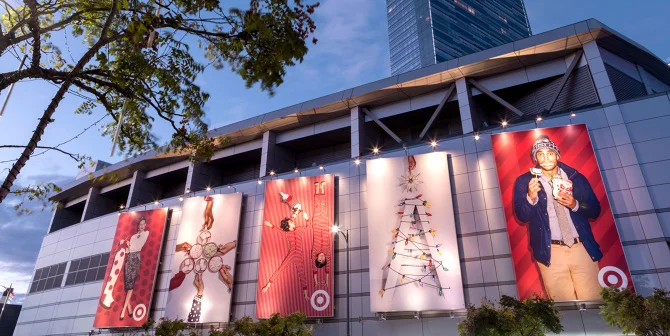 TARGET-PANELS-HOLIDAY-2014-LA-3_670.jpg