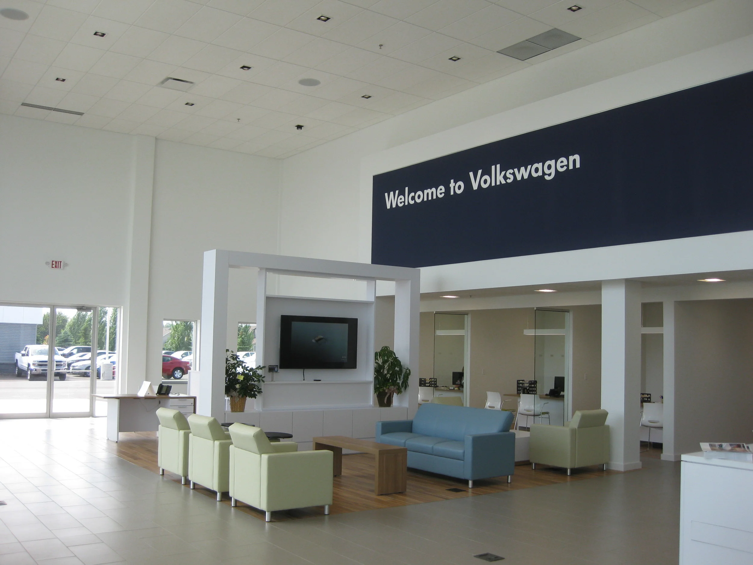 McGrath VW & Used Car - Dubuque - 9-24-15 021.JPG