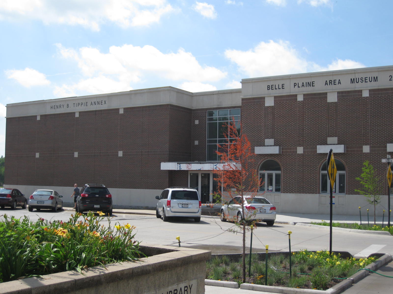 6-16-12-HENRY B. TIPPIE ANNEX 023.JPG