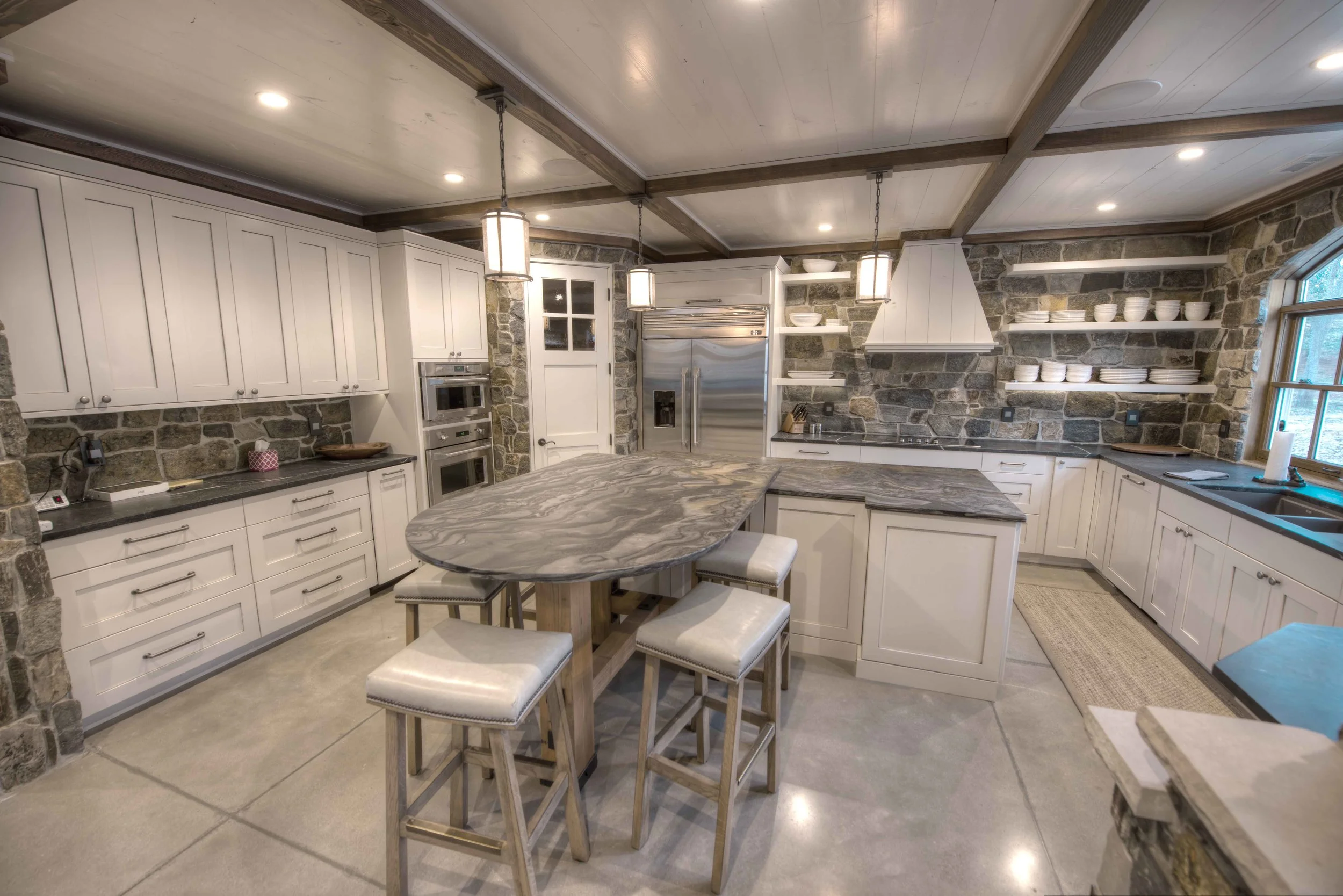 30 GEE_4678And8more_tonemapped.jpg